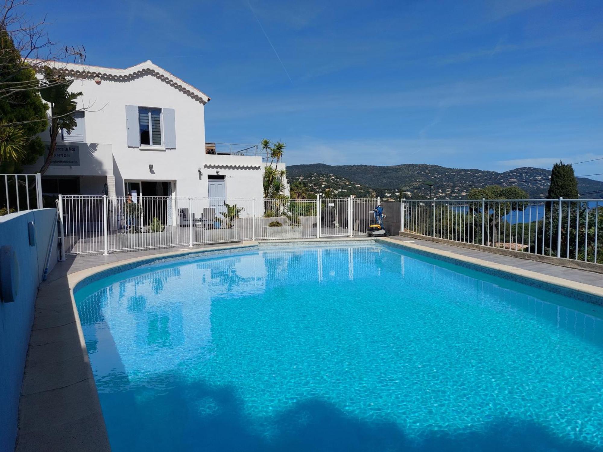 Residence Le Mas Le Lavandou Ngoại thất bức ảnh