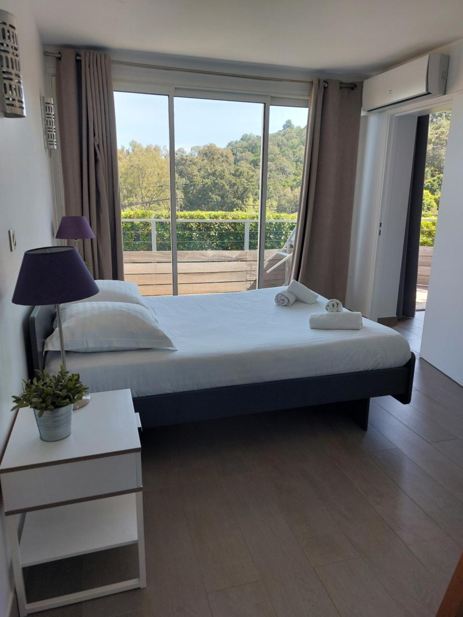 Residence Le Mas Le Lavandou Ngoại thất bức ảnh